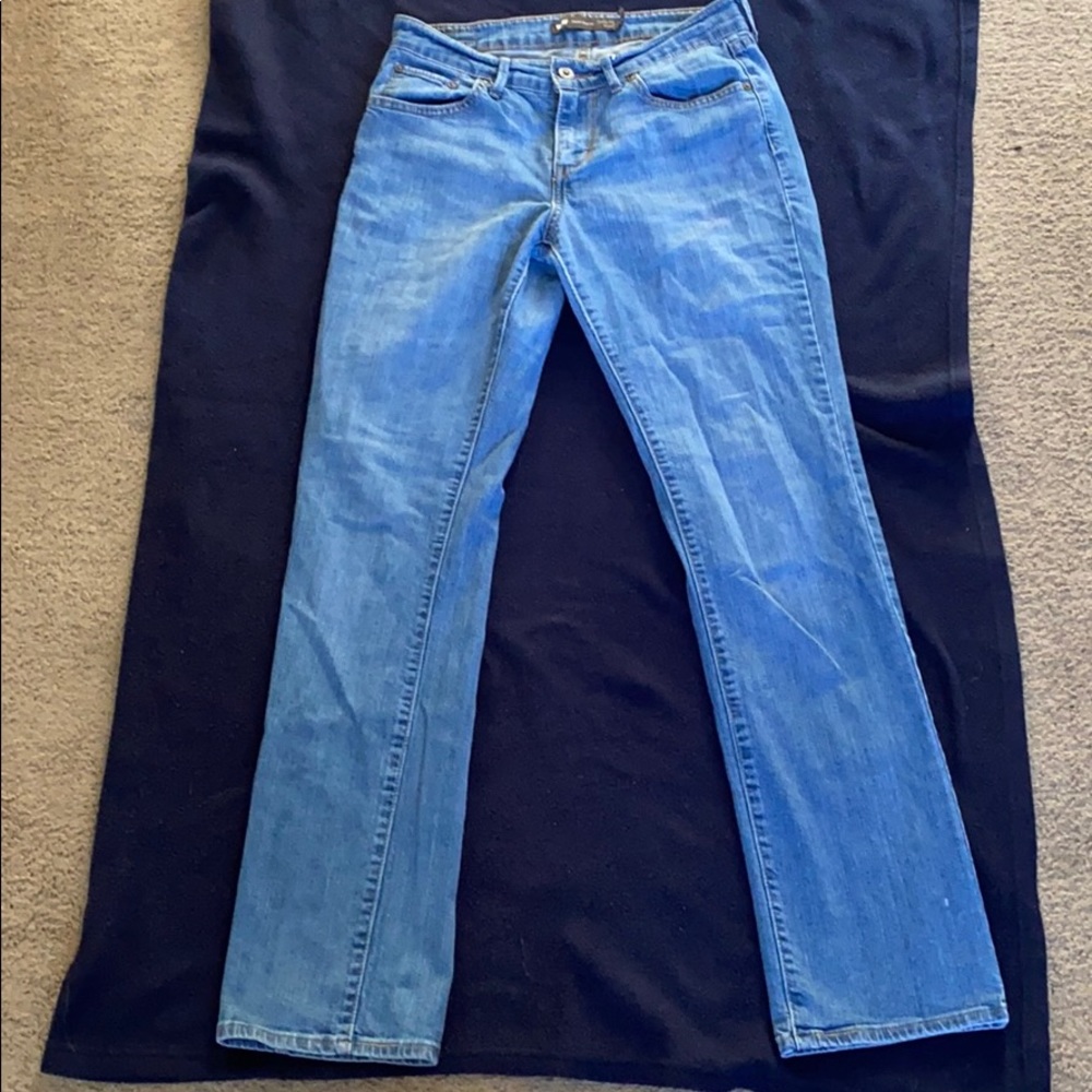 Levi's Straight Leg Jeans